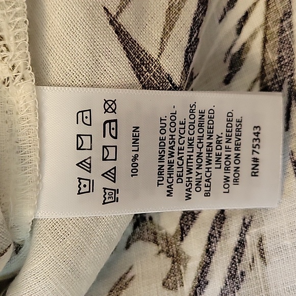 100% Linen C&C California Plus Printed Short Sleeve Top, Tropic, 1X, NWT - Picture 8 of 8